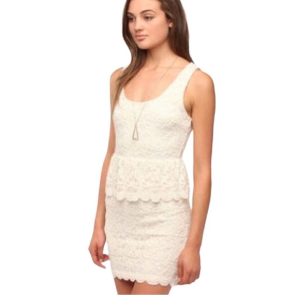 PINS & NEEDLES | Ivory Sleeveless Lace Cutout Back Peplum Mini Cocktail Dress - Picture 3 of 11